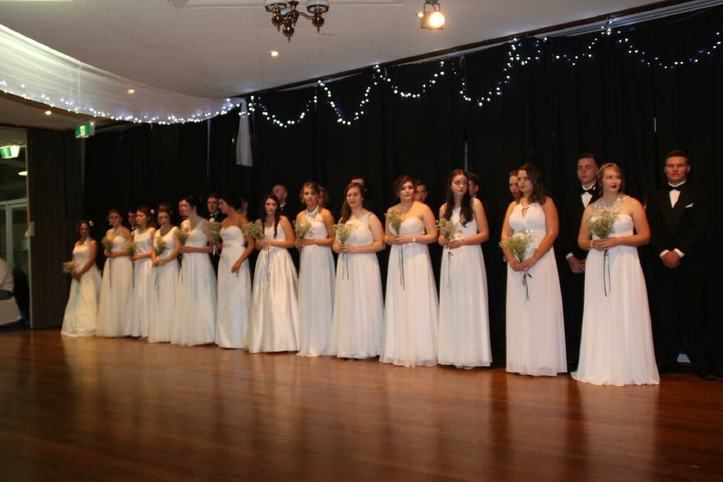 Thirteen local young ladies made their debut last weekend at the Boorowa Ex-Services Club. 