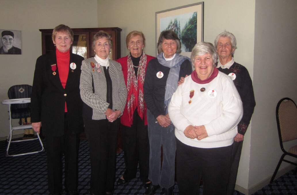 From left - Joan Birnie, Noeleen Hazell, Joy Cavenagh, Rosemary Miller, Sylvia Pearsall and Barb Kessler. 