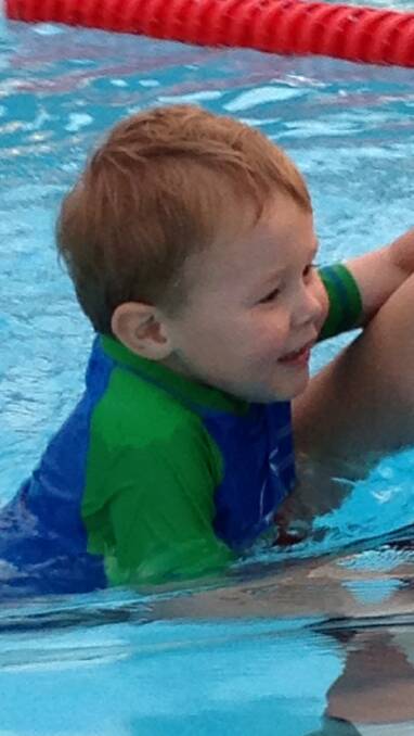 Mookie Trotter swimming his 12m race at swimming club.