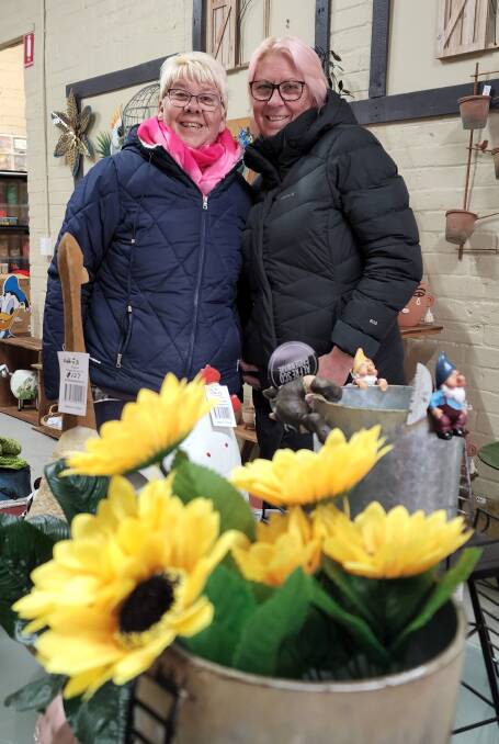 Kerrie Dansey and her sister Kim Zeck have been kept very busy moving stock to the new store across the road which now houses Kerrie's Garden Nickety Nacks.