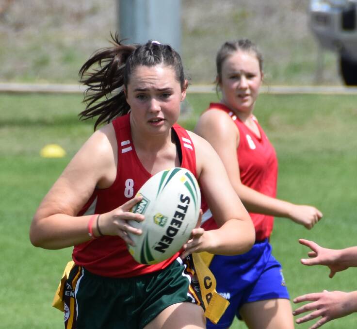 Abbie Grant in action for Boorowa Central School proved pivotal in the Under 16 sides success. File photo. 